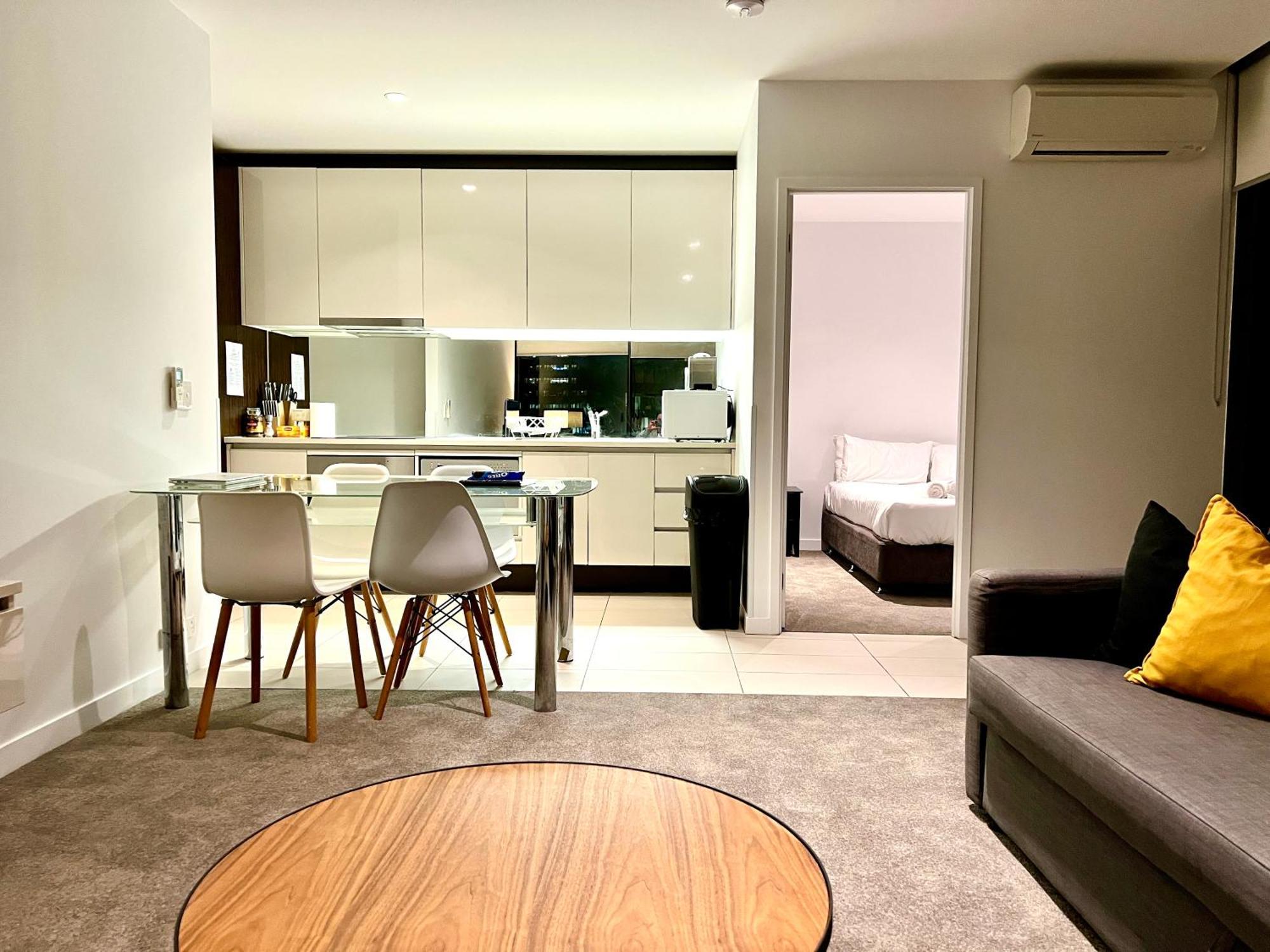 Readyset Apartments At Madison Melbourne Exteriér fotografie